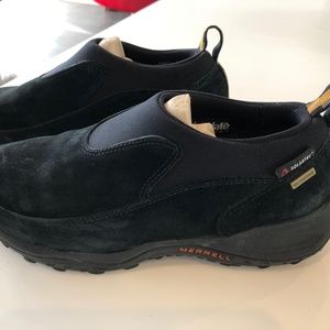 Merrell Women's Waterproof Black Slip-on Loafer Size 9-9.5